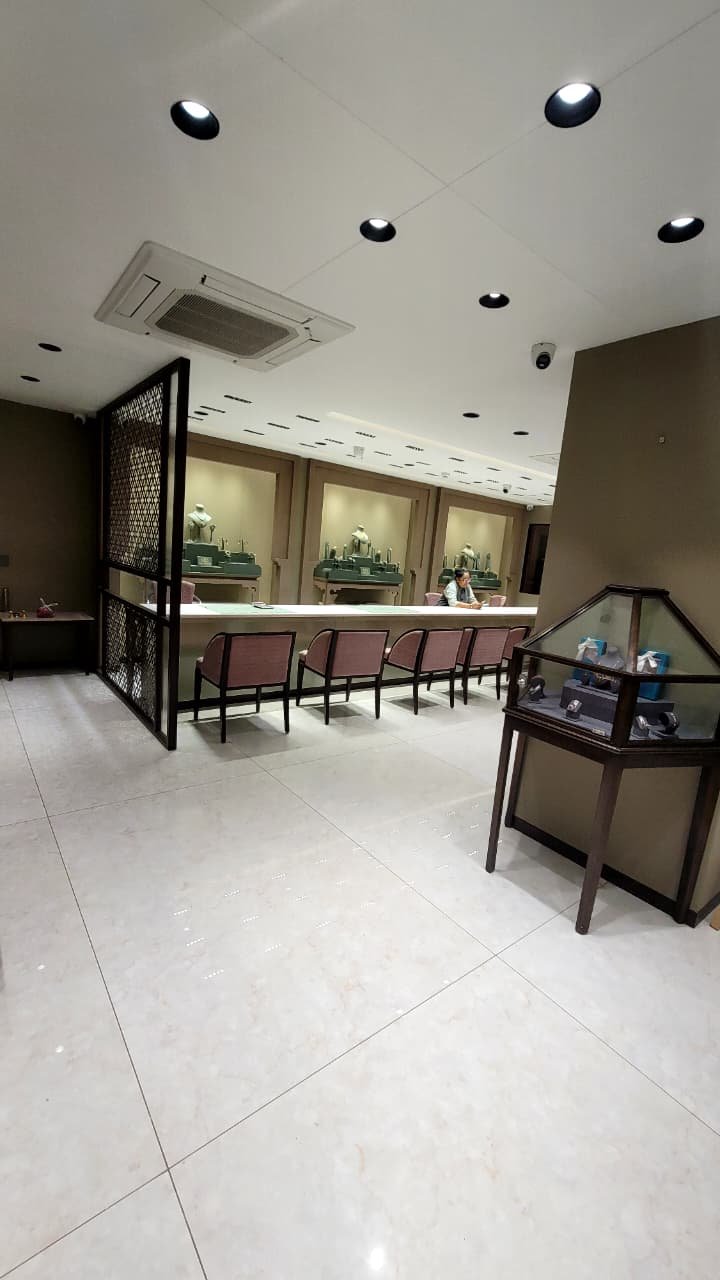 Showroom Interior Gallery